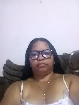 Marina_84 on StripChat