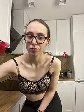 MartiniiSelenna on StripChat