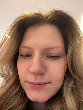 MaryHiggins on StripChat