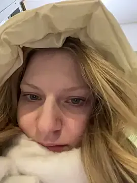 MaryHiggins — play pussy