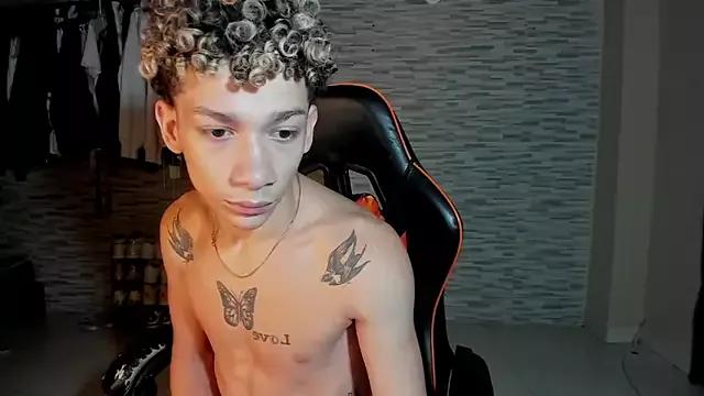 mateodeamjo — ALL NAKED