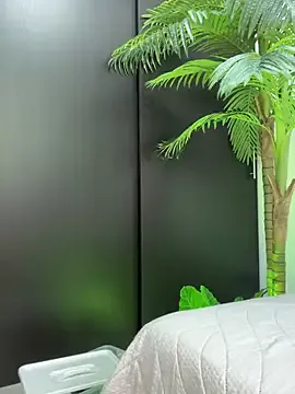 Mau_White on StripChat