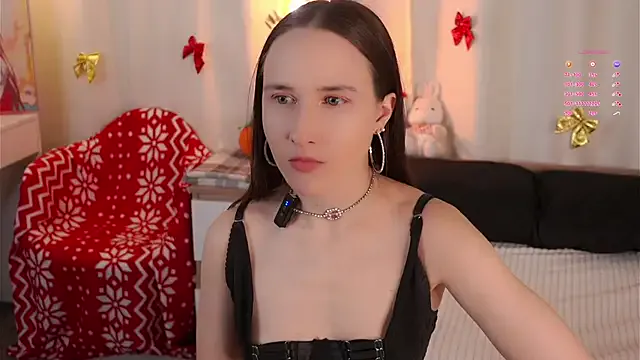 MaudAle — tease with black sexy skirt