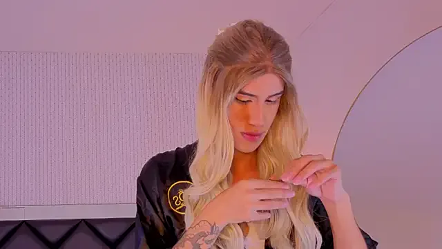 megan_lenon on StripChat