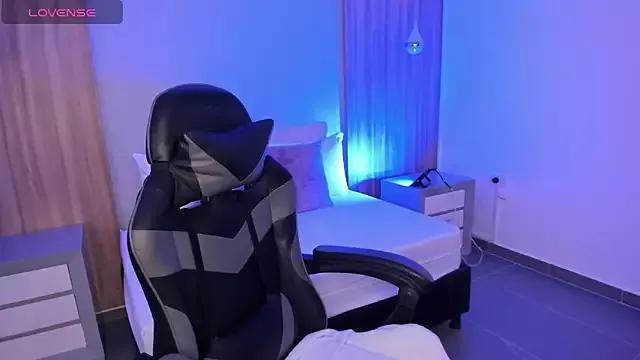 StripChat megara_x_ is Private megara_x_ — naked+spilling milk on my tits and ass