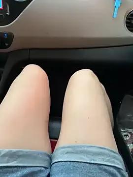 Meii-meyy — Naked & moan in man's toalet at mall