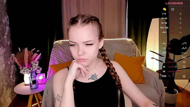 MelissaBell_ on StripChat