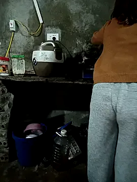 Melylyna on StripChat