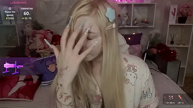 MeowkaKitty on StripChat