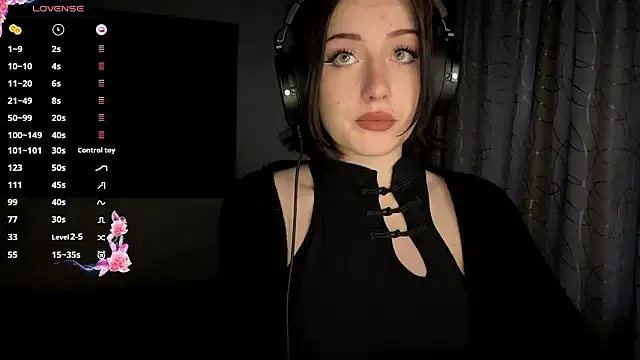 Meowluly — Freechat on StripChat