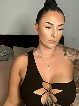 Freechat Mia-Bremer on StripChat