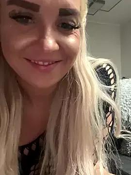 MIA-XXX — Lets make a Squirt