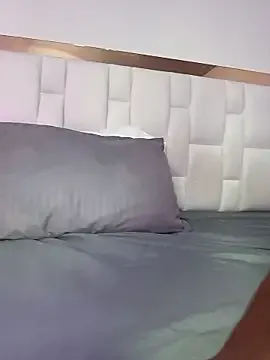 mia_everly on StripChat