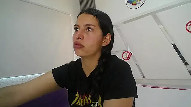 Mia_garcia28 on StripChat