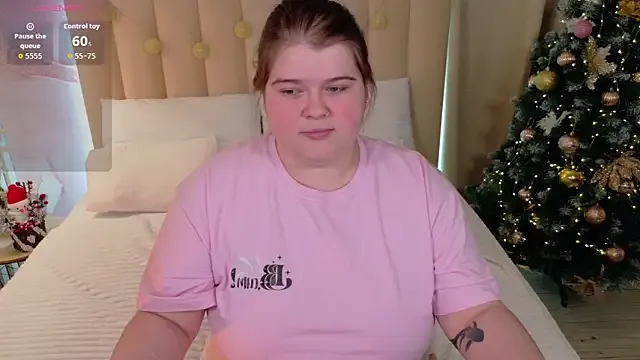 Mia_Ray on StripChat