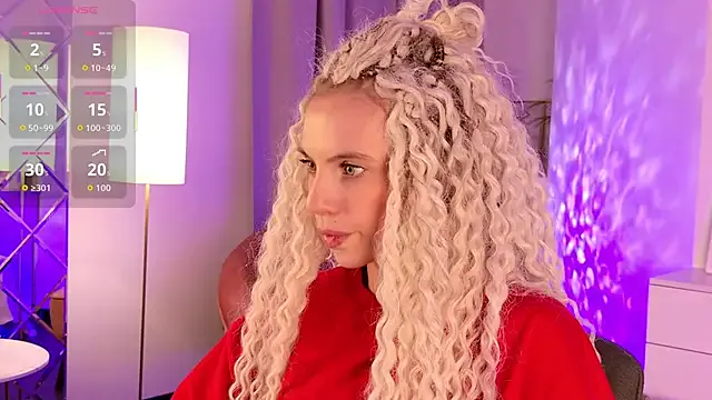 mia_silkk on StripChat