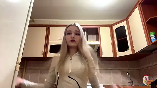 MiaBerlateen — to take down my top