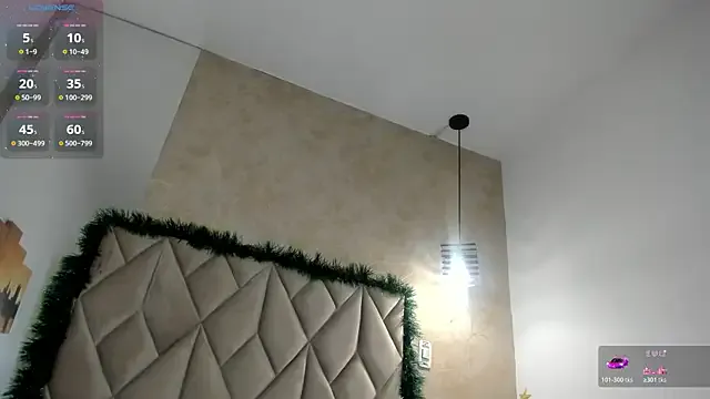 miel_gomez on StripChat