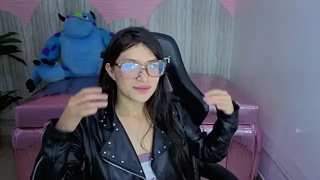 mila_t_ — twerquing