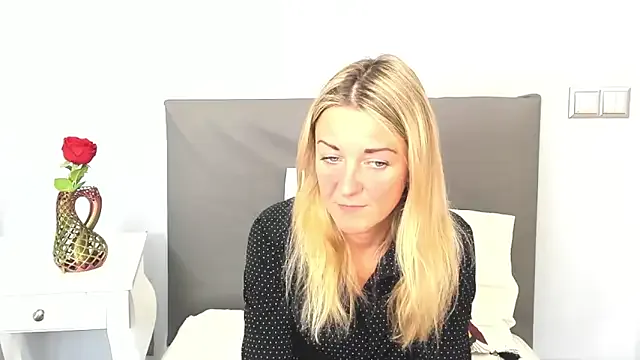 MileyXStar — Lets have fun together