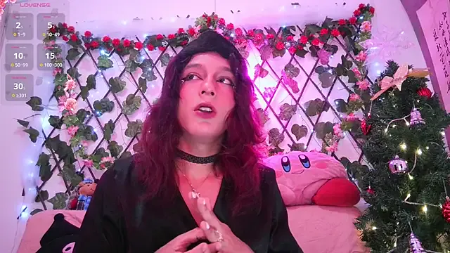 MilkWhore1 on StripChat