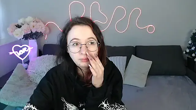 Mini_Diva on StripChat 