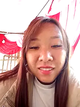 Minsssa20 on StripChat