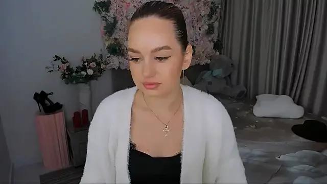 Freechat MiracleCurly on StripChat