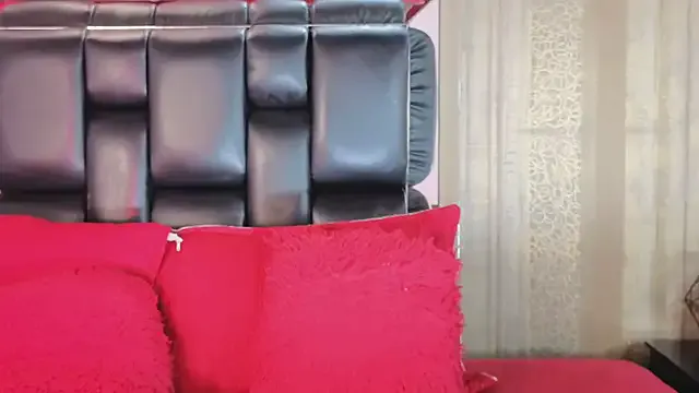 MishaKinki on StripChat