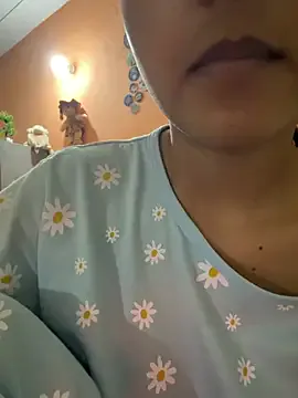 Miss_magicqueen — Boobs oiling 