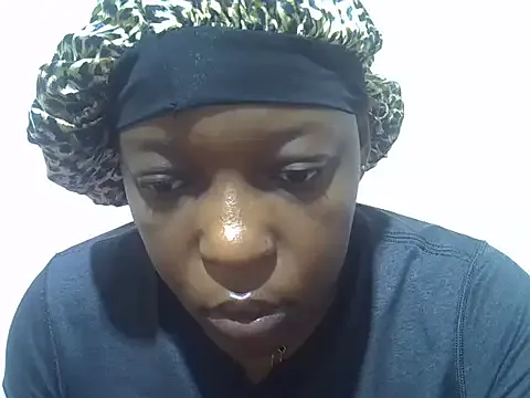 miss_tash on StripChat