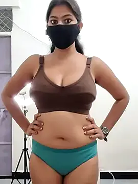 Miya_sistar on StripChat