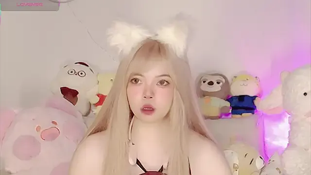Miyeoonn on StripChat