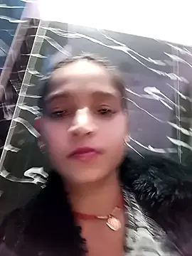 Mohni_hote on StripChat