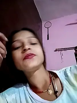 Mohni_hote on StripChat