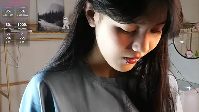 MoiraEger on StripChat