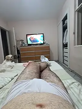 MysterBearMG on StripChat