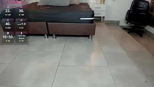 Mysterius_Woman — Take off both heels slowly