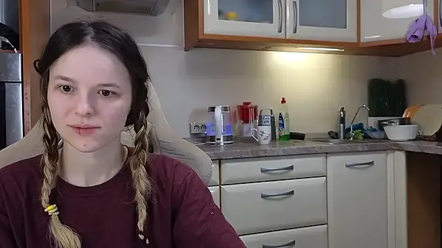 nastyundi — lick pussy brunet