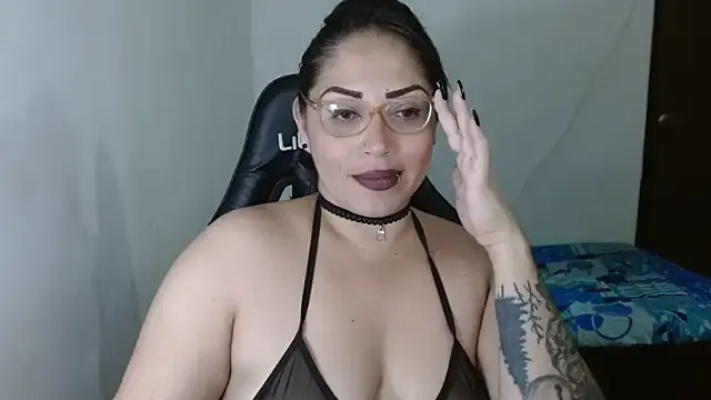 natashasmithe — make me moan your name