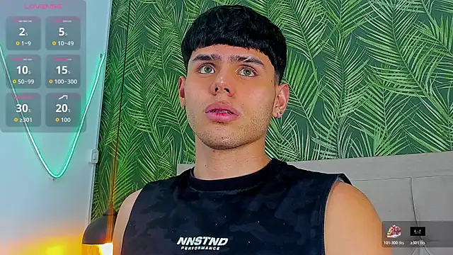 Nathaniel_Park on StripChat