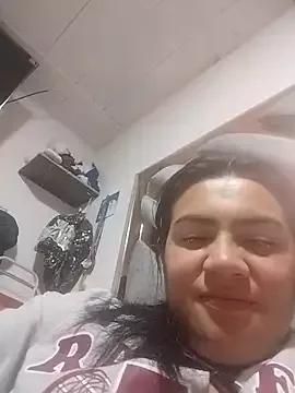 Freechat naughty-sharlot on StripChat