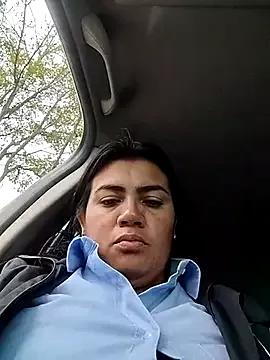 Freechat naughty-sharlot on StripChat