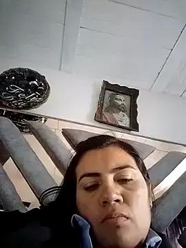 Freechat naughty-sharlot on StripChat