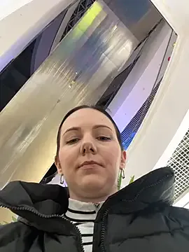 naughty_lucifer on StripChat