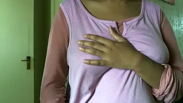 NewBeginnings8 on StripChat