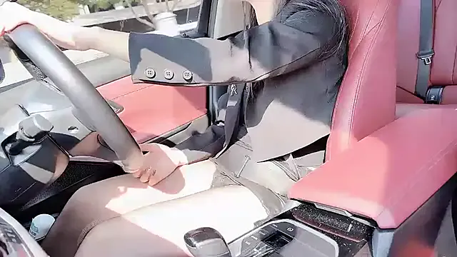 newwell on StripChat