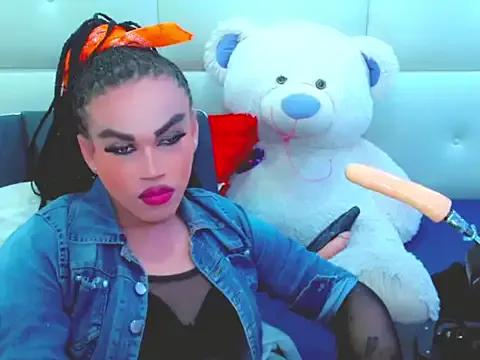 NharaBigCock on StripChat