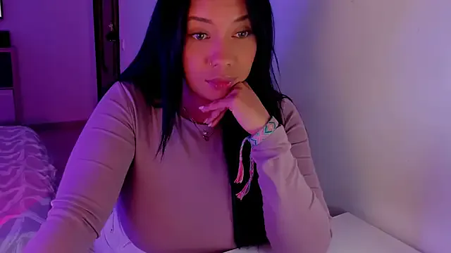 NicolePasqualott — Play boobs