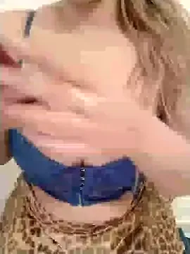 nilya99 on StripChat